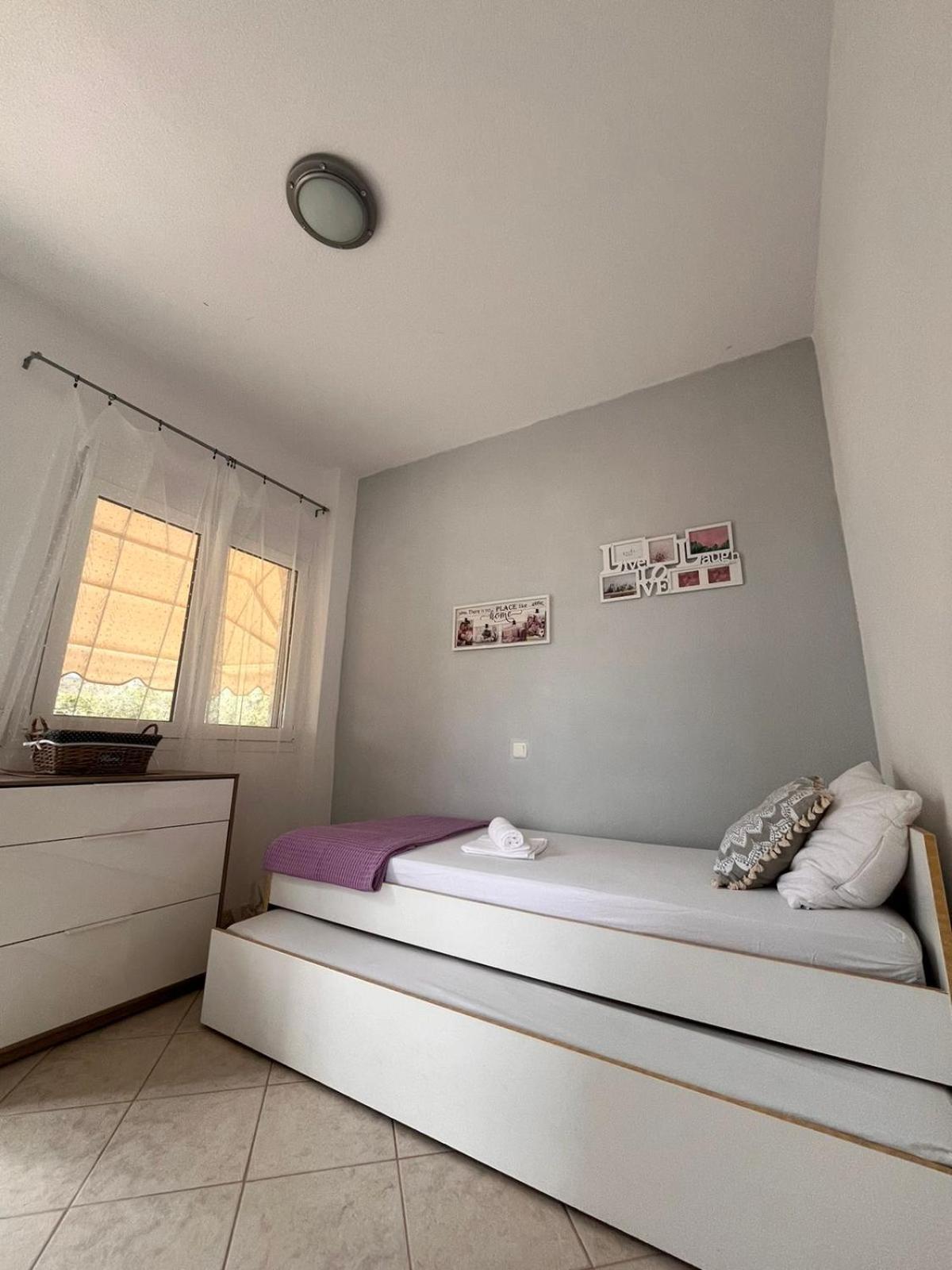 Ocean View Apartments Vrasná Dış mekan fotoğraf